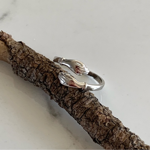 Friendship ring, ring for friendship, silver holding ring, stacking ring silver - Picture 6 of 6